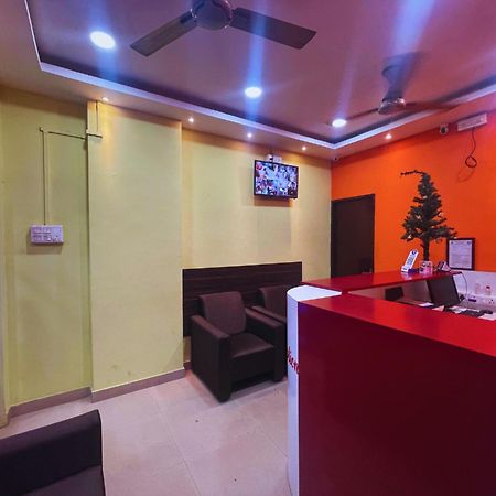 H K Residency Near Kalakshetra Hotel กูวาฮาติ ภายนอก รูปภาพ