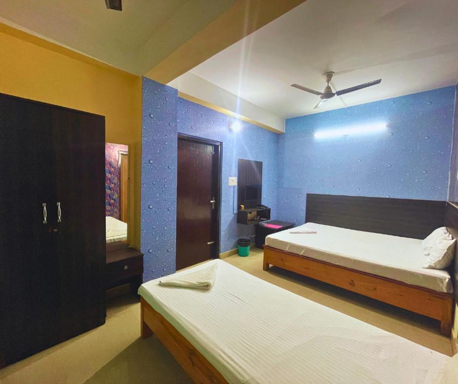 H K Residency Near Kalakshetra Hotel กูวาฮาติ ภายนอก รูปภาพ
